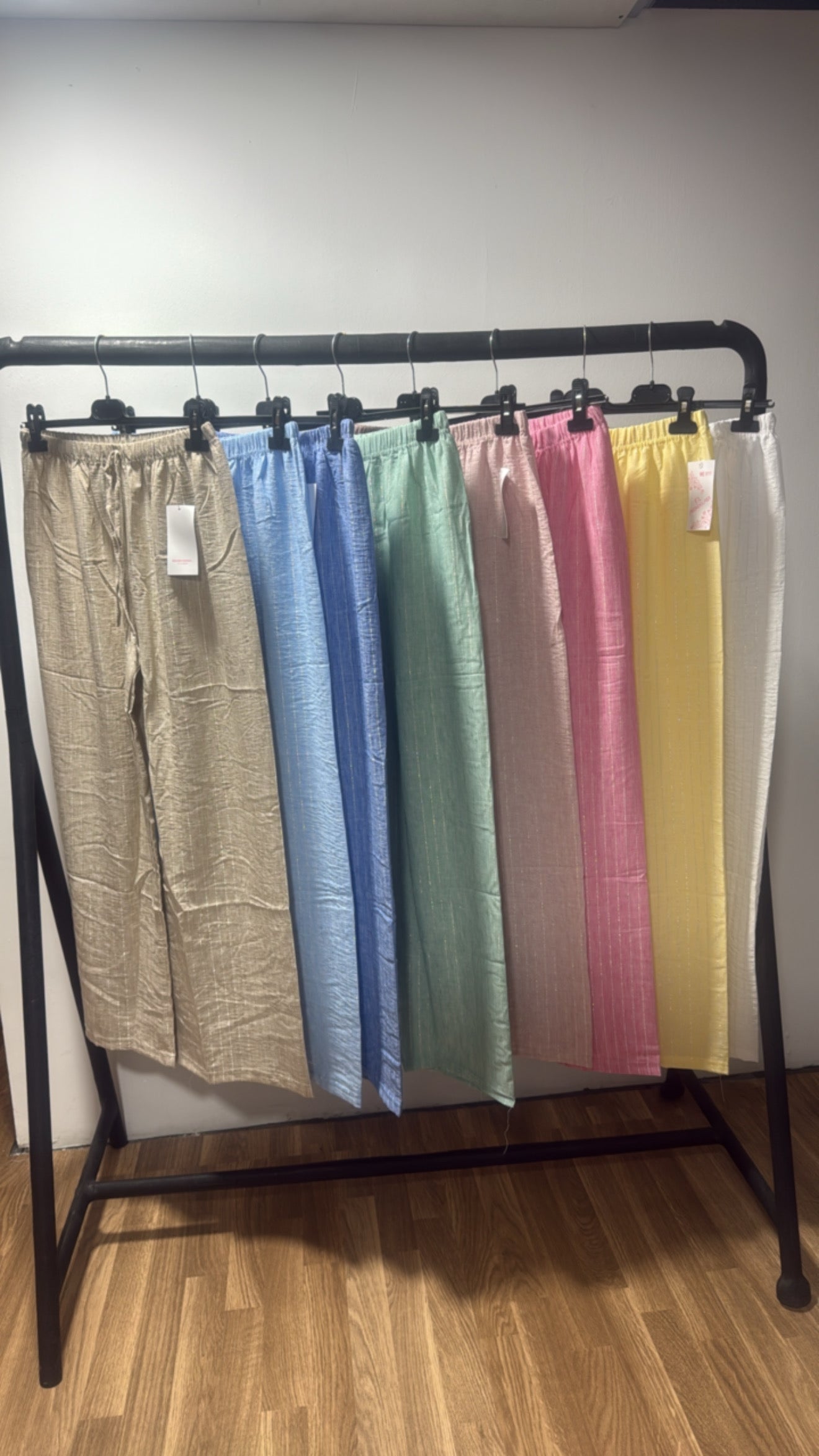Pantalón lino colección económica