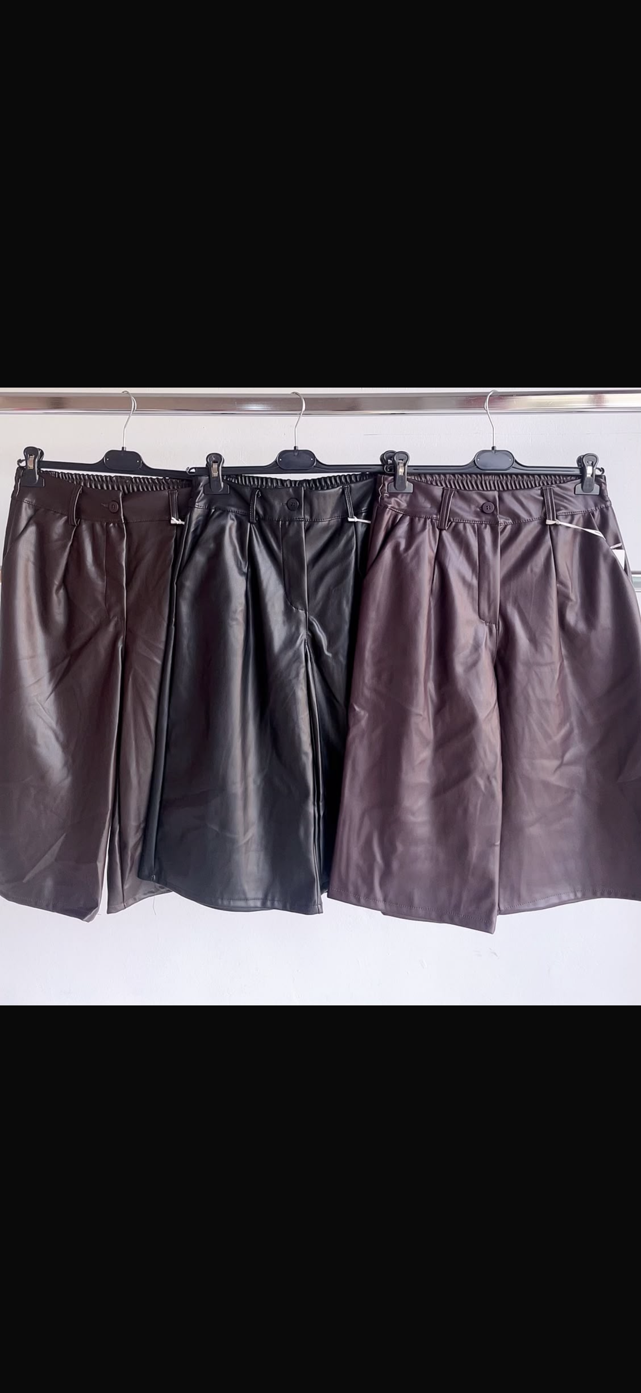 Pantalón cuero