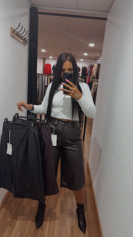 Pantalón cuero