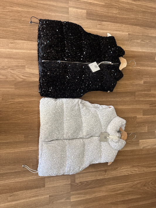 Abrigo sin manga brillos